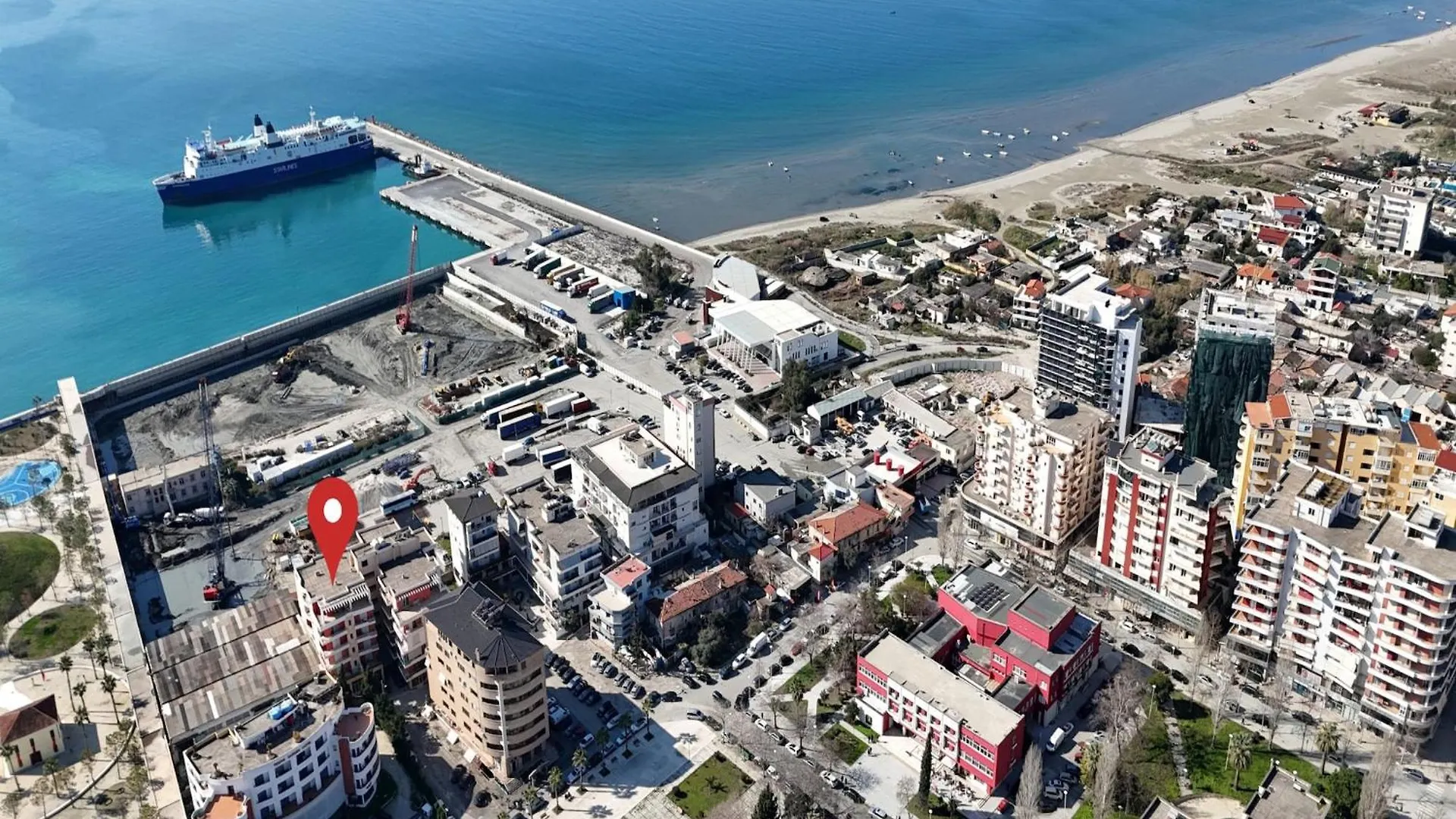 Apartment In The Heart Of Vlorë